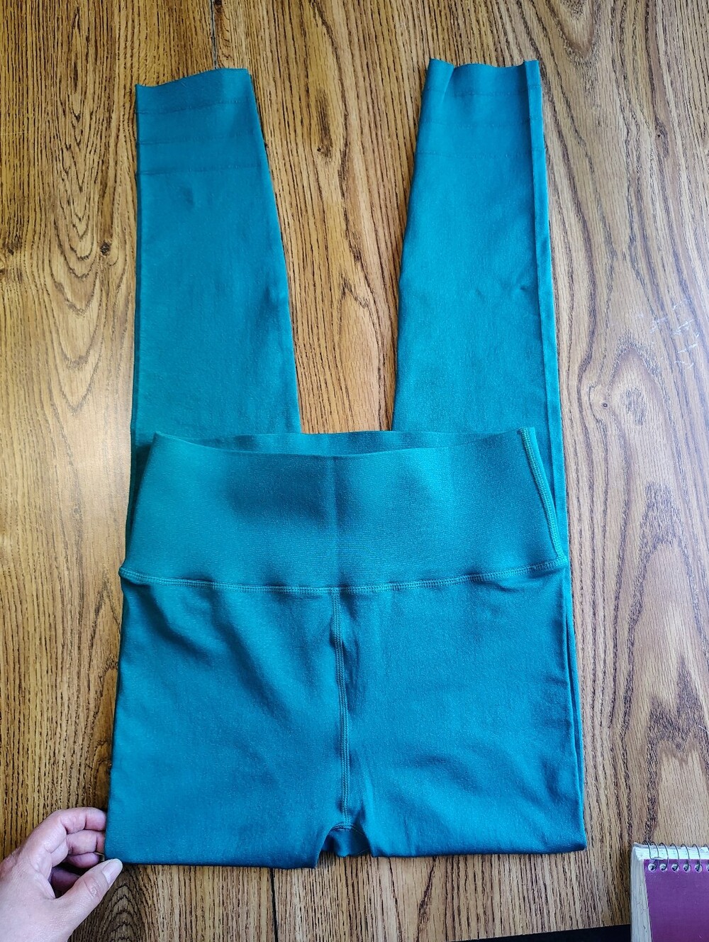 NWT Fabletics High Waisted Sculpt Knit Performance Classic Legging Green sz L. - Picture 7 of 14